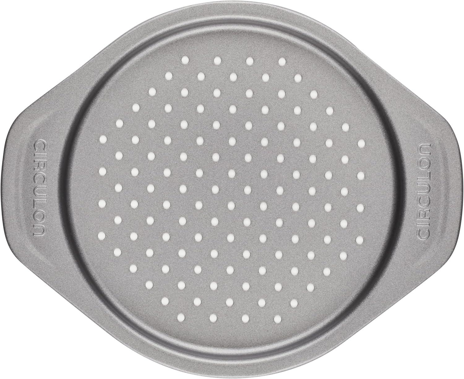 Baking Made Easy: Exploring Circulon's 4-Piece Toaster Oven Set