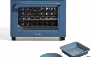 Discovering New Flavors With The Wonder Oven Baker Kit