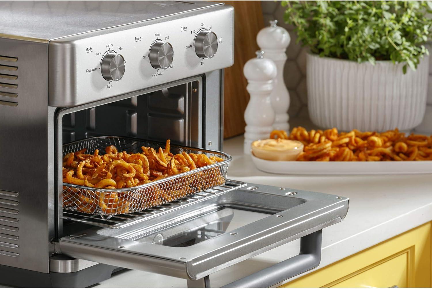 Why We Picked GE's Mechanical Air Fryer Toaster